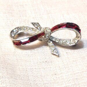 Stunning *** BOW - Brooch ***